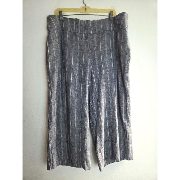 NWOT Lane Bryant  Grey Pinstrip Linen Blend Cropped Ankle Length Pants size 18 - Picture 1 of 10